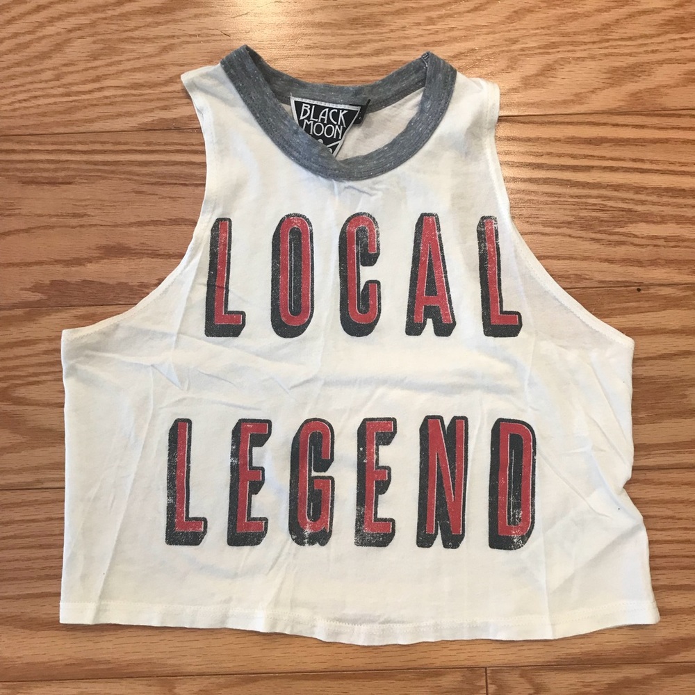 Local Legend Graphic Crop